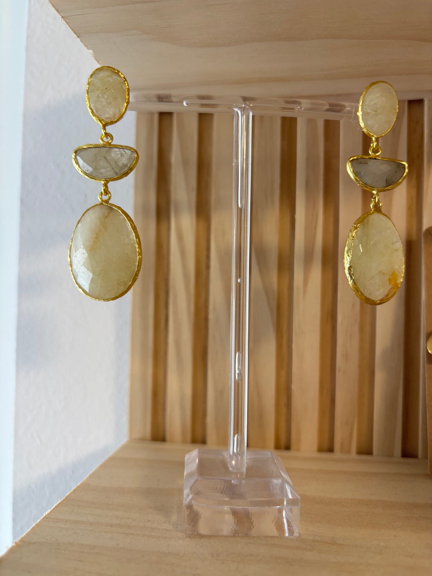 Pendientes “piedra natural “